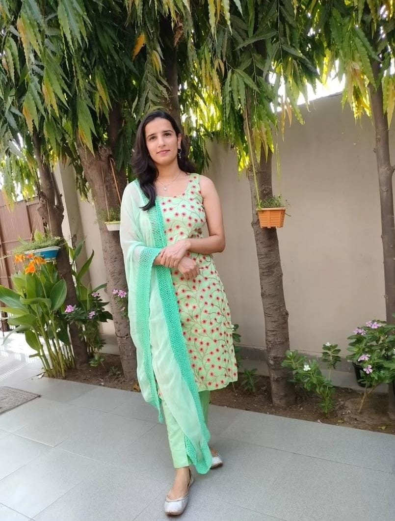 Shreya 